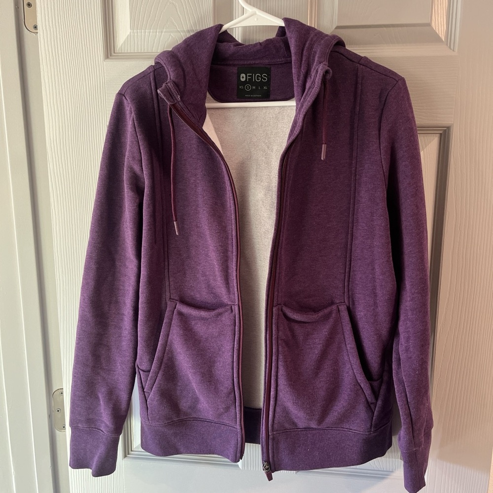 FIGS Essential Hoodie